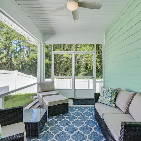 Santa Rosa Beach Home With Community Pool!